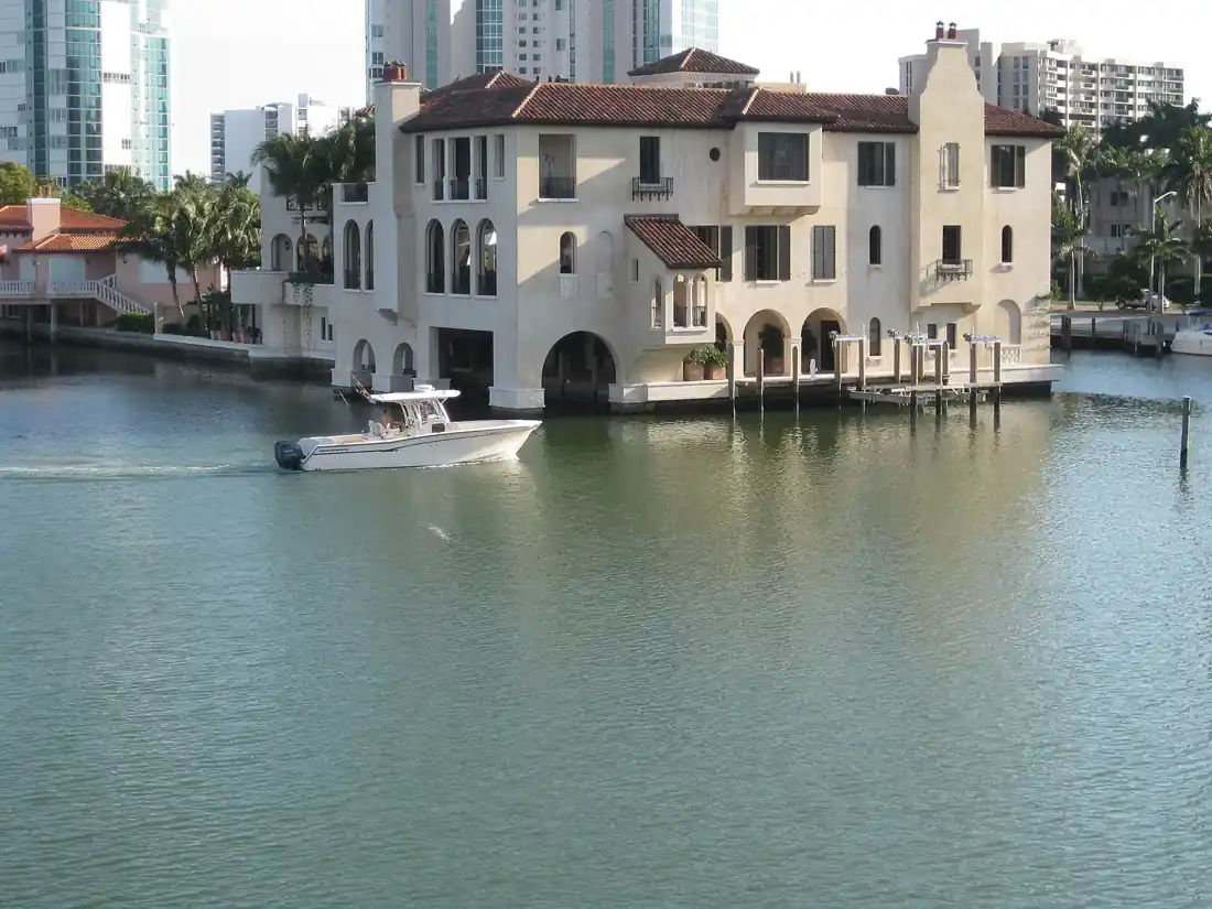 Naples, Florida local view