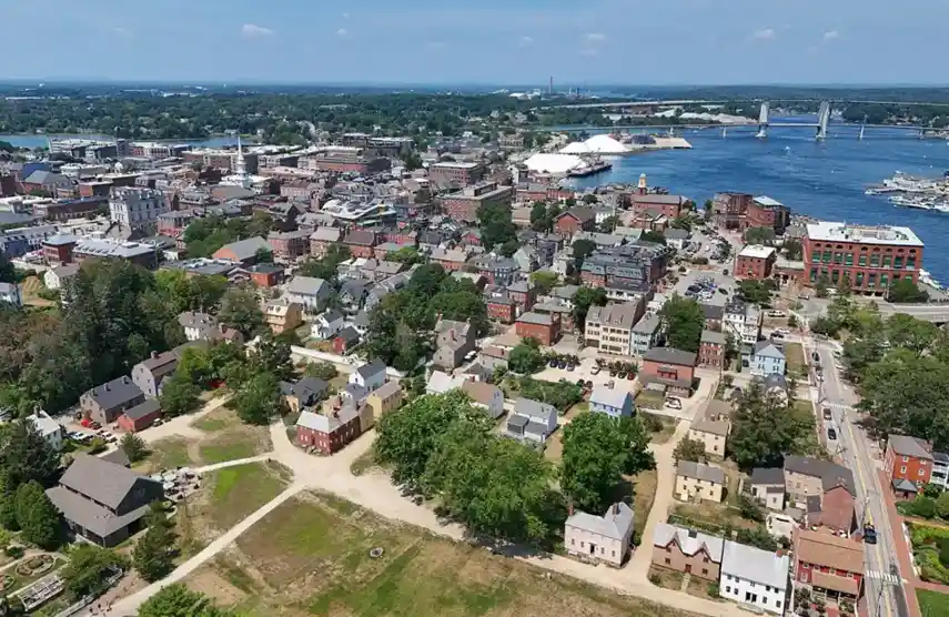 Portsmouth, New Hampshire local view