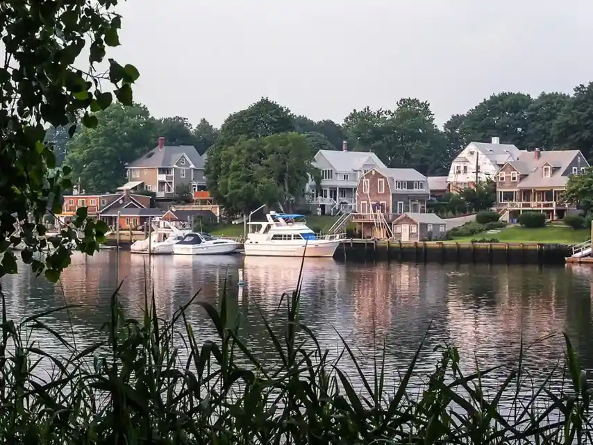 Warwick, Rhode Island local view