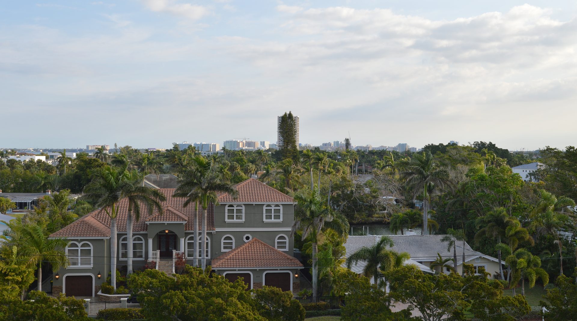 Beach and Gulf shoreline at Lido Key in Sarasota, Sarasota County